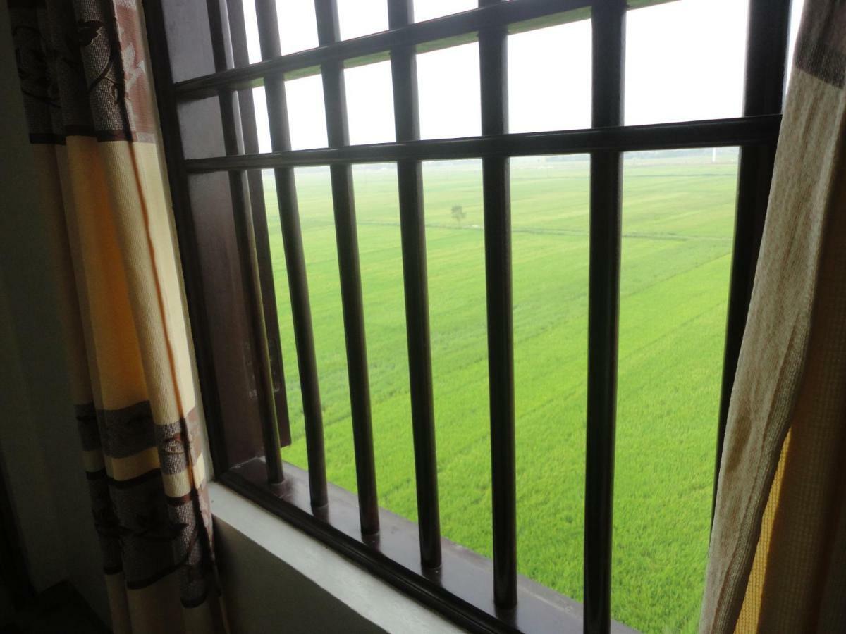 Thanh Dat Hotel Ниньбинь Экстерьер фото